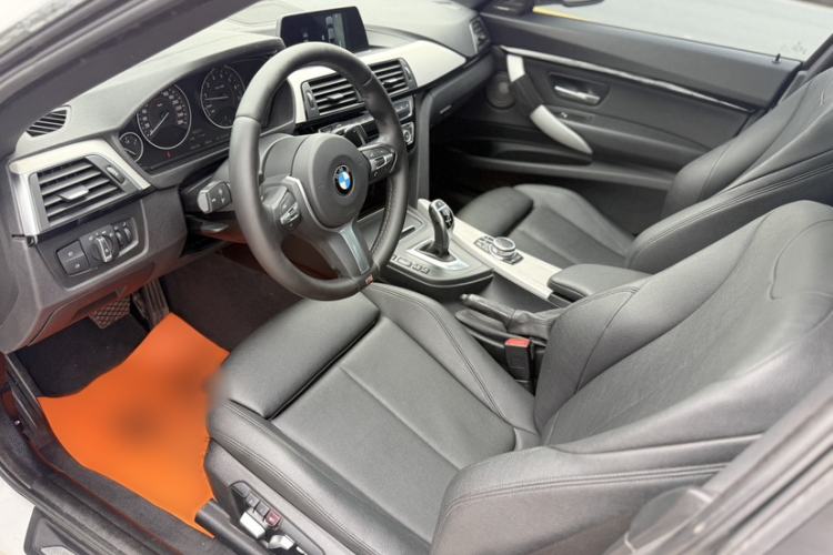 Used BMW 3 Series GT 2018 320i M Sport Edition Interior 2