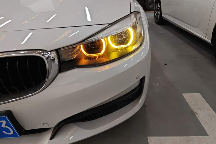 Used BMW 3 Series GT 2018 320i Sport Edition Left Front Headlight