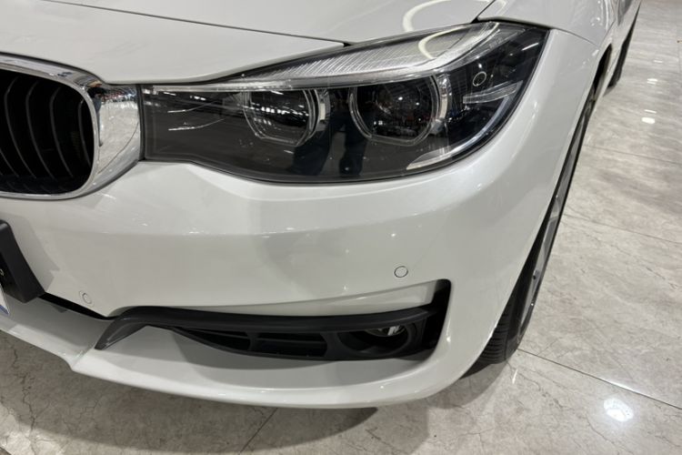 Used BMW 3 Series GT 2018 320i Sport Edition Left Front Headlight