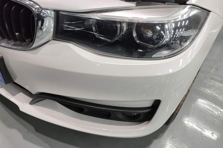 Used BMW 3 Series GT 2018 320i Sport Edition Left Front Headlight