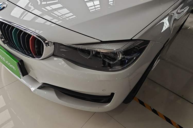 Used BMW 3 Series GT 2018 320i Sport Edition Left Front Headlight