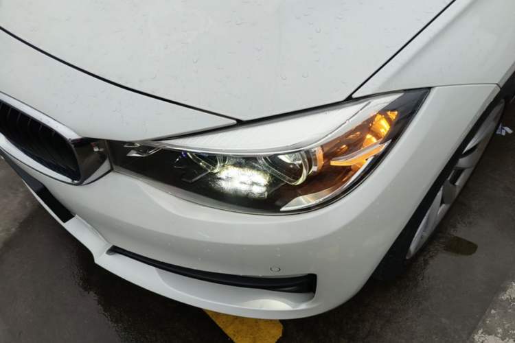 Used BMW 3 Series GT 2018 320i Sport Edition Left Front Headlight