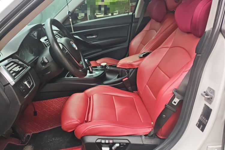 Used BMW 3 Series GT 2018 320i Sport Edition Left Front Seat