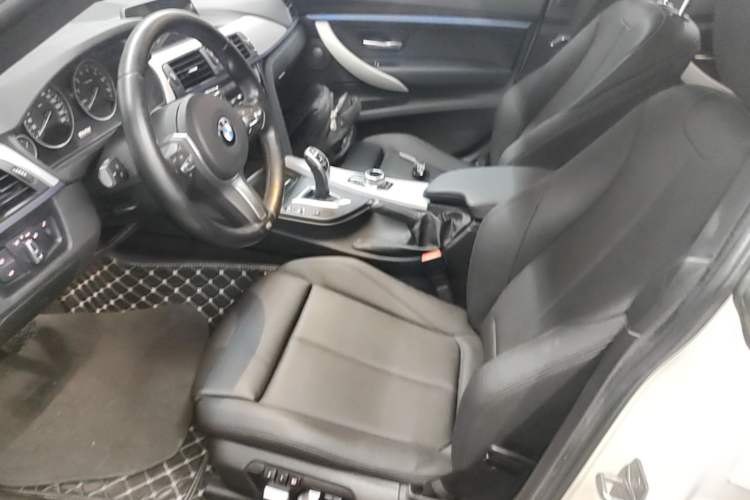 Used BMW 3 Series GT 2018 320i M Sport Edition Left Front Seat