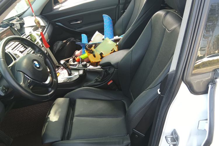 Used BMW 3 Series GT 2018 320i Sport Edition Left Front Seat