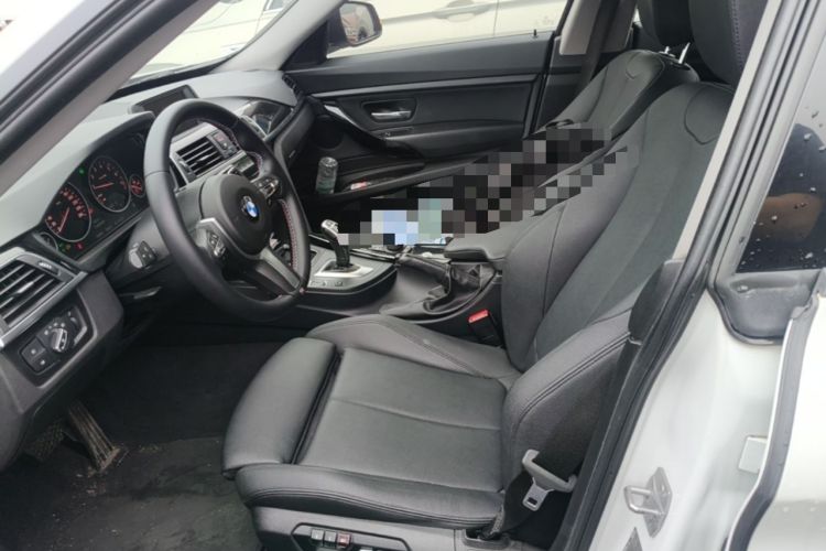 Used BMW 3 Series GT 2018 320i Sport Edition Left Front Seat