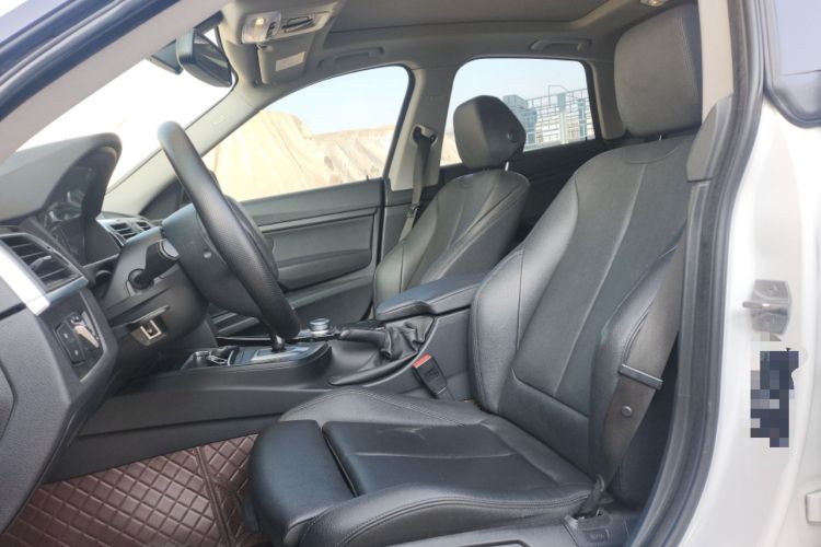 Used BMW 3 Series GT 2018 320i Sport Edition Left Front Seat