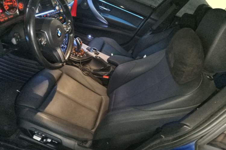 Used BMW 3 Series GT 2018 320i M Sport Edition Left Front Seat