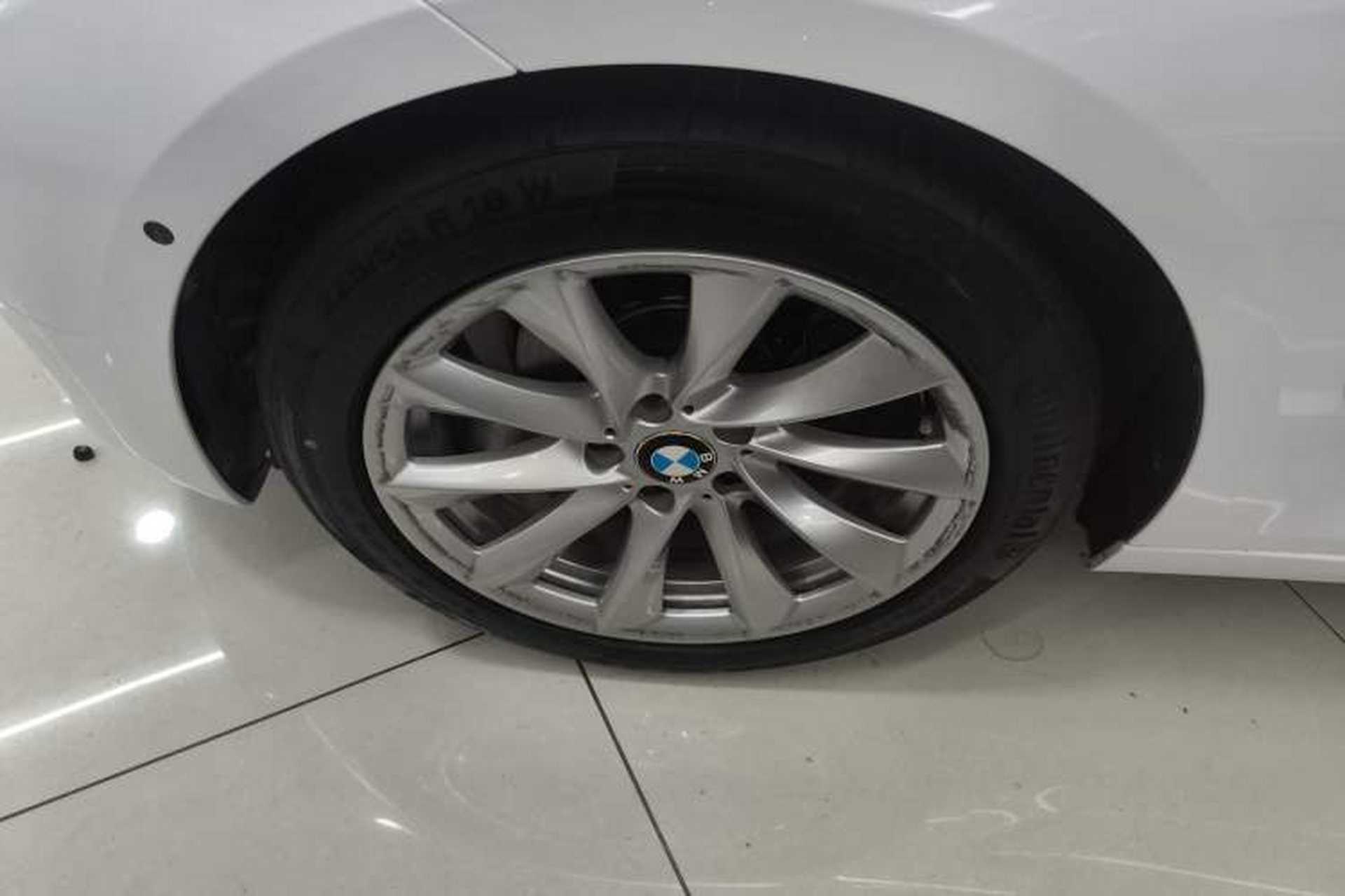 Used BMW 3 Series GT 2018 320i Sport Edition Left Front Wheel Hub