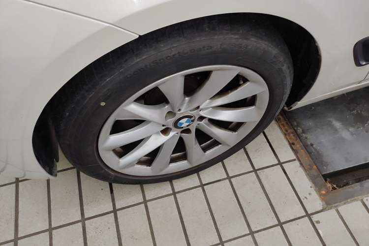 Used BMW 3 Series GT 2018 320i Sport Edition Left Front Wheel Hub