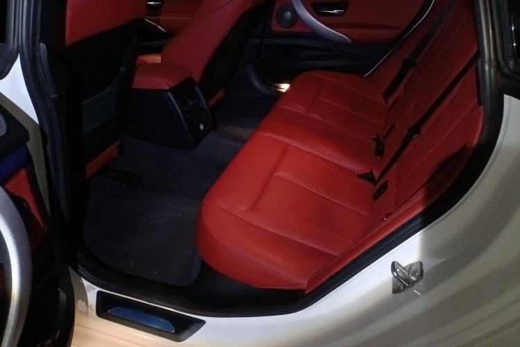 Used BMW 3 Series GT 2018 330i xDrive M Sport Edition Left Rear Seat