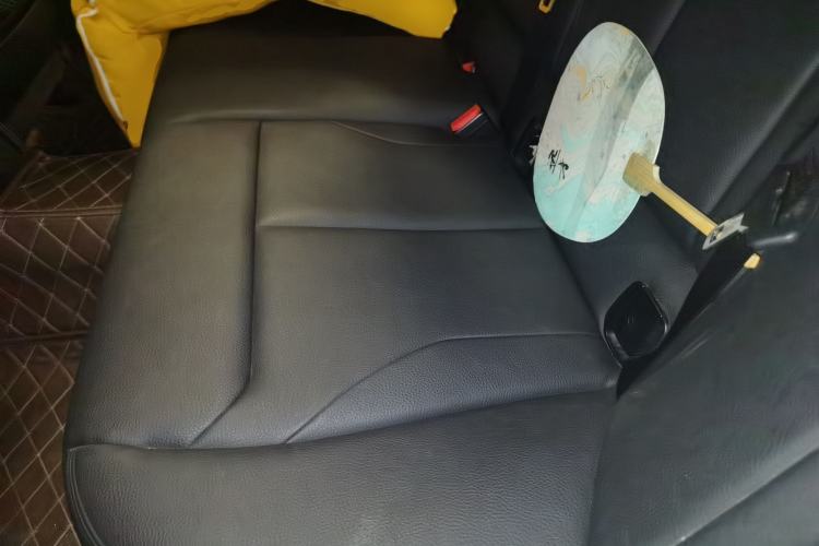 Used BMW 3 Series GT 2018 320i Sport Edition Left Rear Seat