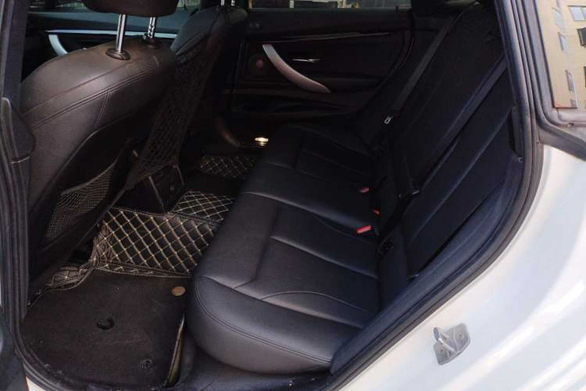 Used BMW 3 Series GT 2018 320i Sport Edition Left Rear Seat