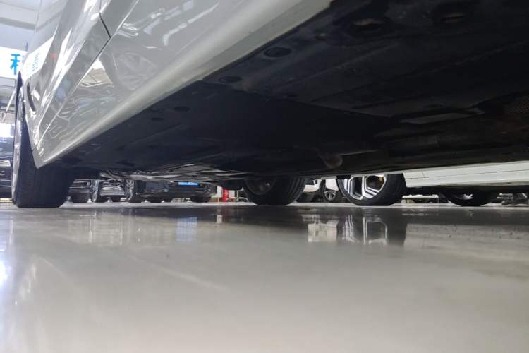 Used BMW 3 Series GT 2018 320i Sport Edition Left Side Sill