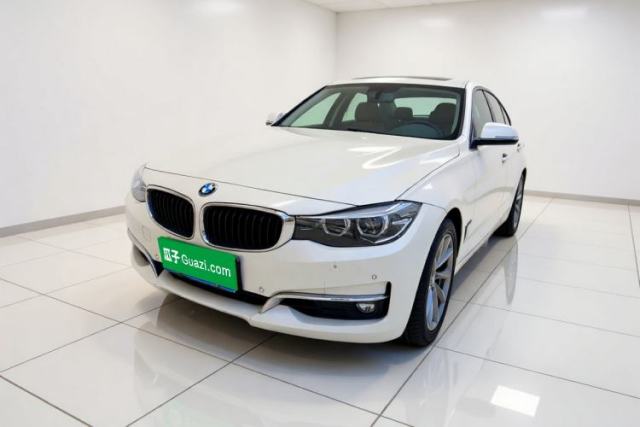 Used BMW 3 Series GT 2018 320i Sport Edition