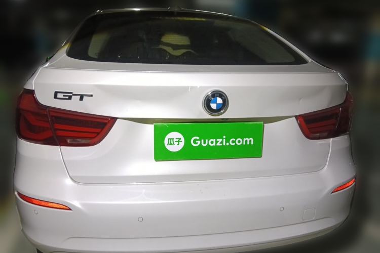 Used BMW 3 Series GT 2018 320i Sport Edition Rear
