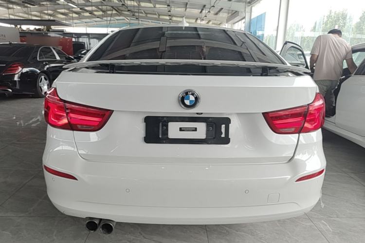 Used BMW 3 Series GT 2018 320i Sport Edition Rear