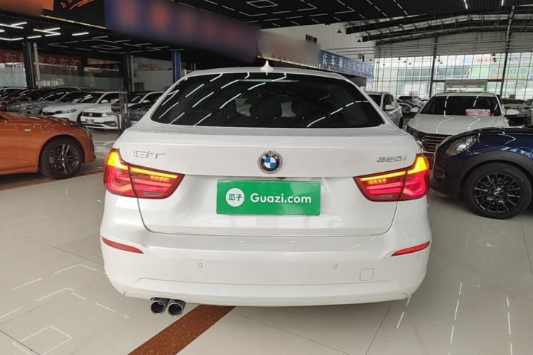 Used BMW 3 Series GT 2018 320i Sport Edition Rear