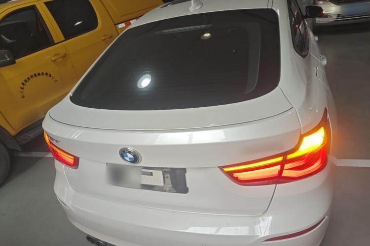 Used BMW 3 Series GT 2018 320i Sport Edition Rear