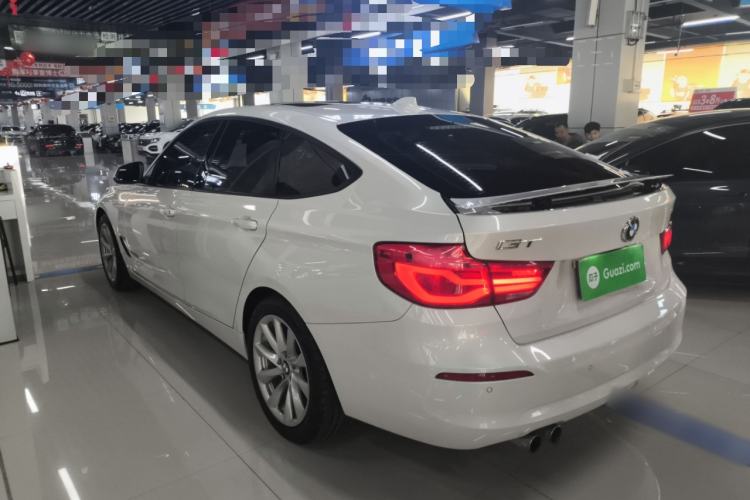 Used BMW 3 Series GT 2018 320i Sport Edition Rear Left 45 Deg