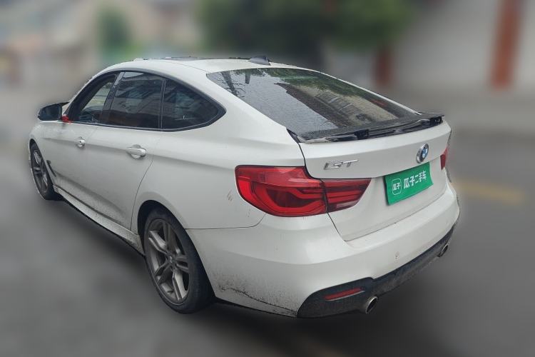 Used BMW 3 Series GT 2018 320i Sport Edition Rear Left 45 Deg