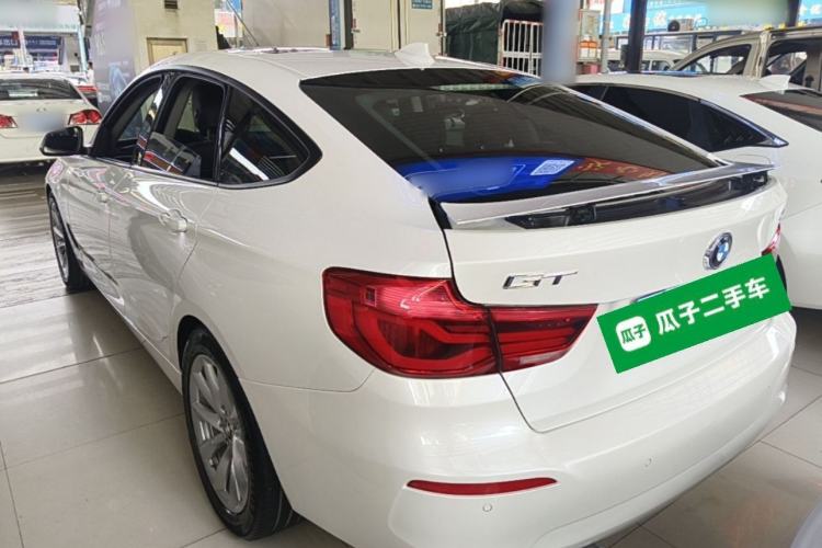 Used BMW 3 Series GT 2018 320i Sport Edition Rear Left 45 Deg