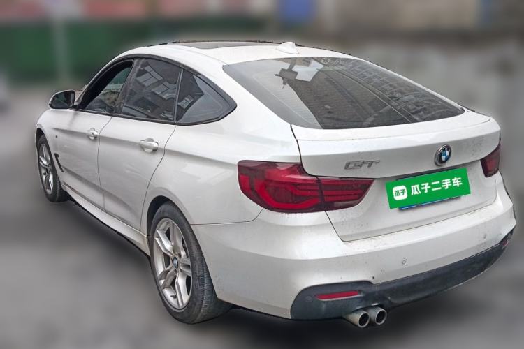 Used BMW 3 Series GT 2018 320i Sport Edition Rear Left 45 Deg