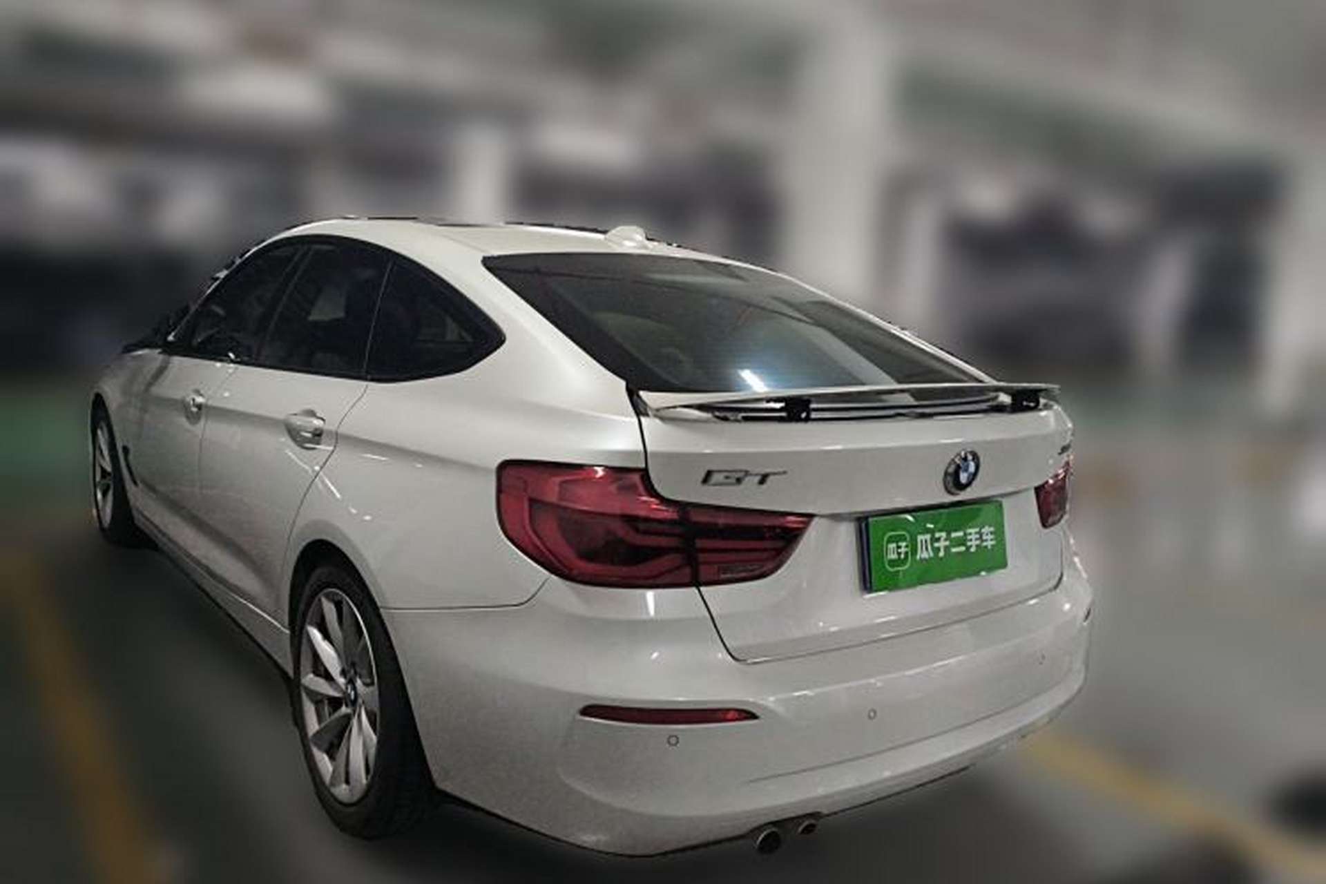 Used BMW 3 Series GT 2018 320i Sport Edition Rear Left 45 Deg