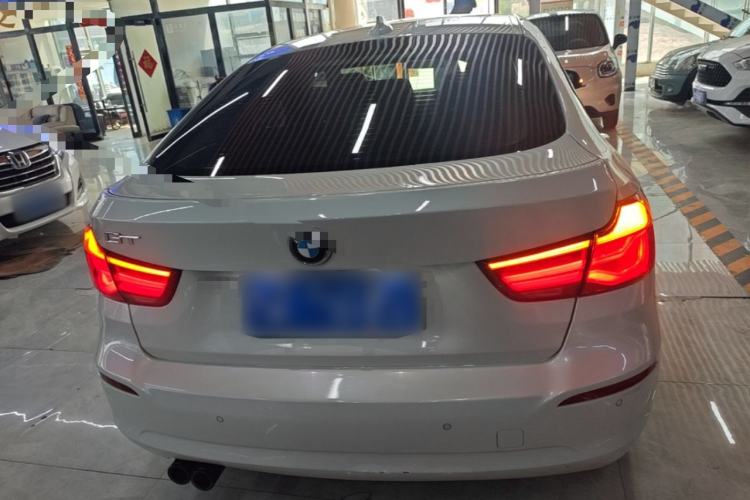 Used BMW 3 Series GT 2018 320i Sport Edition Rear