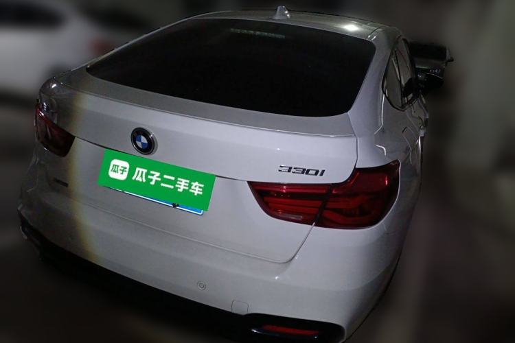 Used BMW 3 Series GT 2018 330i xDrive M Sport Edition Rear Right 45 Deg