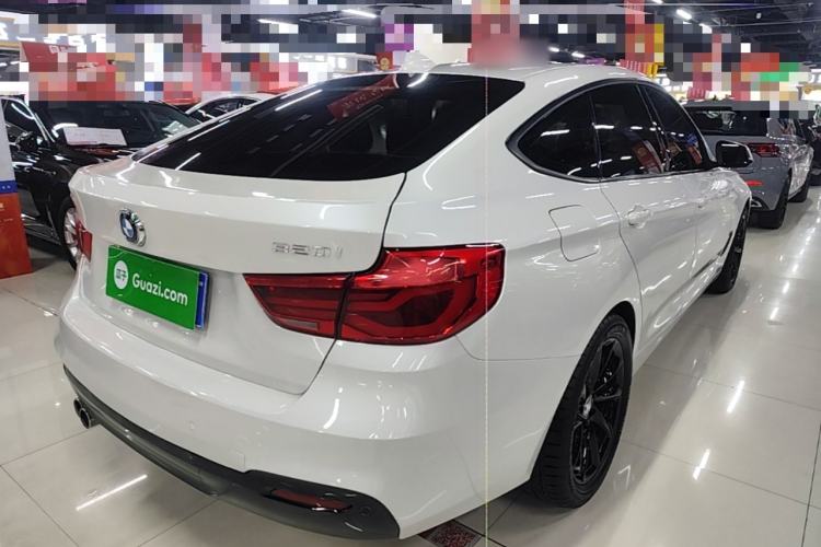 Used BMW 3 Series GT 2018 320i Sport Edition Rear Right 45 Deg