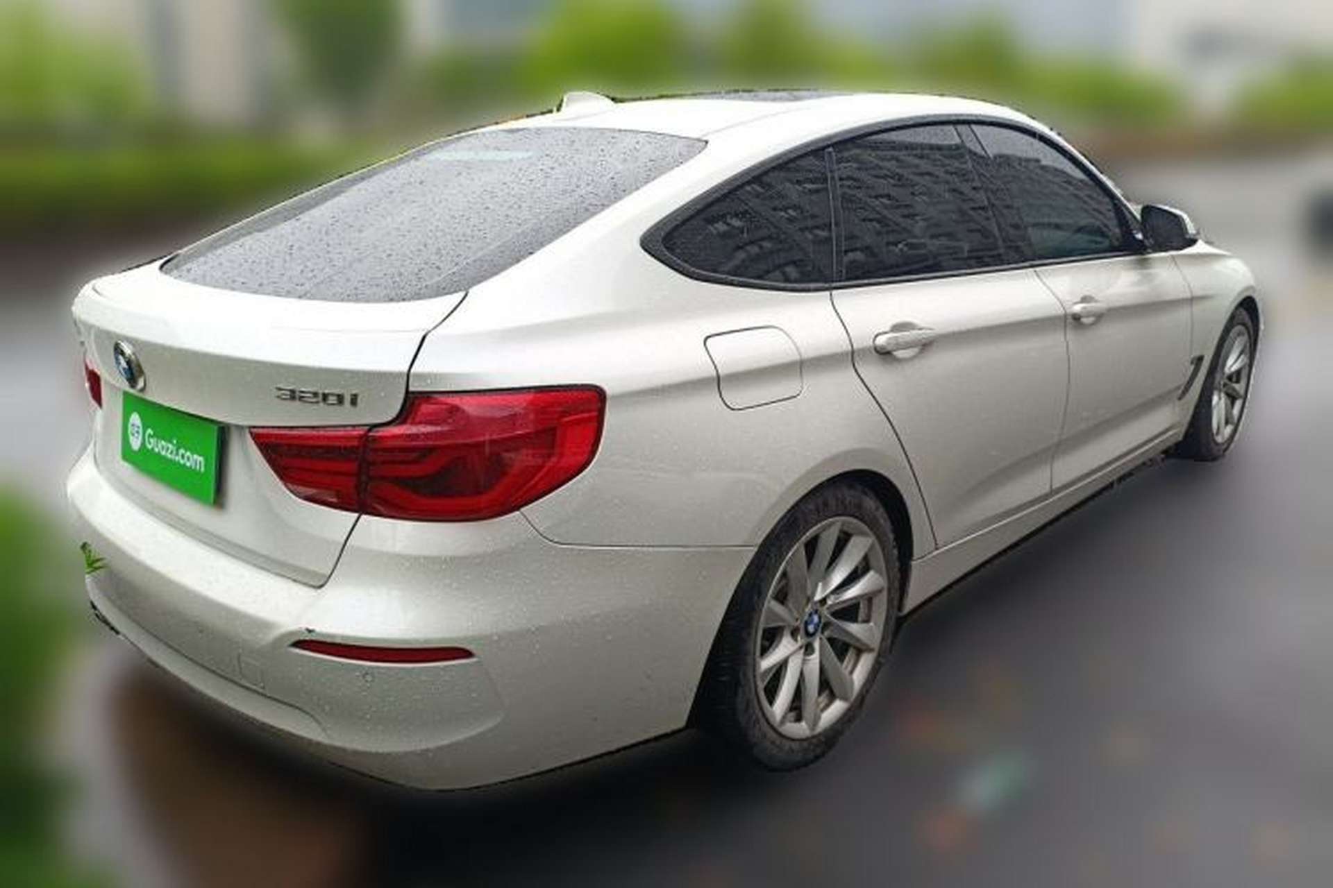 Used BMW 3 Series GT 2018 320i Sport Edition Rear Right 45 Deg