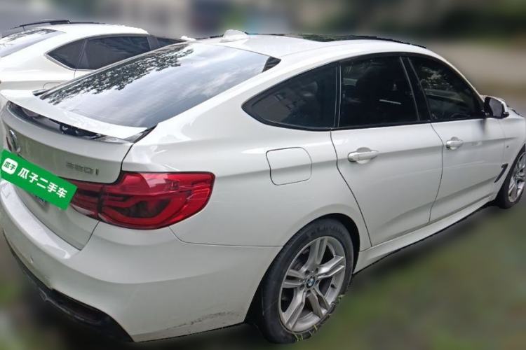 Used BMW 3 Series GT 2018 320i M Sport Edition Rear Right 45 Deg
