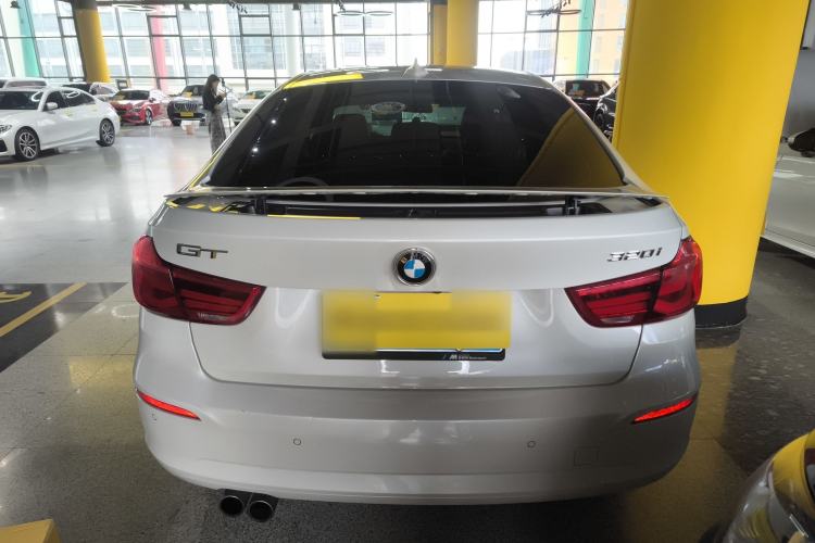 Used BMW 3 Series GT 2018 320i Sport Edition Rear