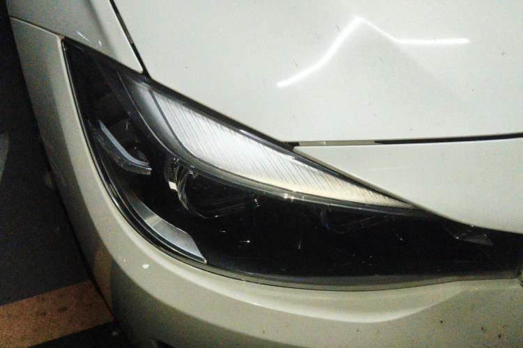 Used BMW 3 Series GT 2018 320i Sport Edition Right Front Headlight