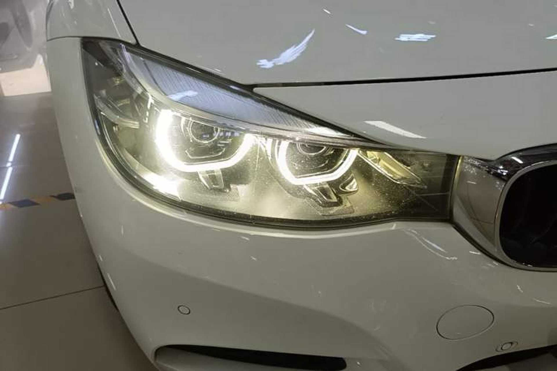Used BMW 3 Series GT 2018 320i M Sport Edition Right Front Headlight
