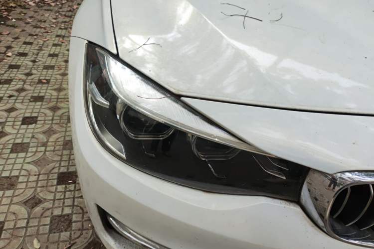 Used BMW 3 Series GT 2018 320i Luxury Design Package Right Front Headlight