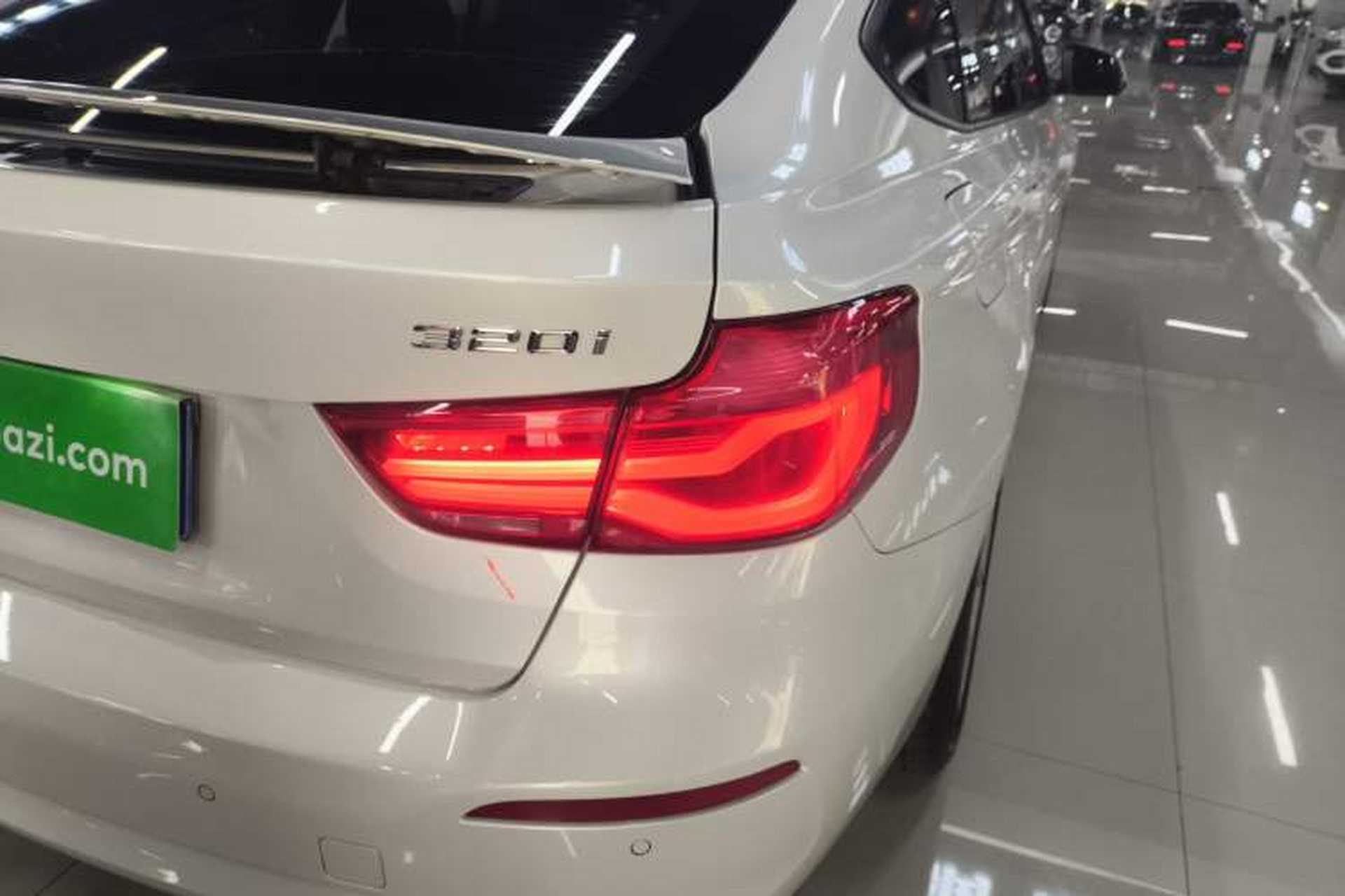 Used BMW 3 Series GT 2018 320i Sport Edition Right Rear Taillight