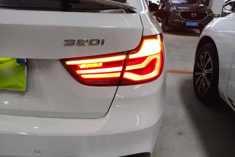 Used BMW 3 Series GT 2018 320i M Sport Edition Right Rear Taillight
