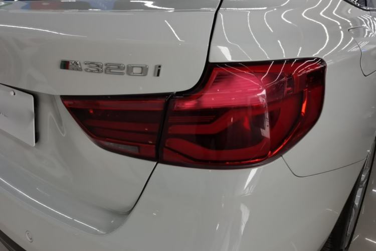 Used BMW 3 Series GT 2018 320i Sport Edition Right Rear Taillight