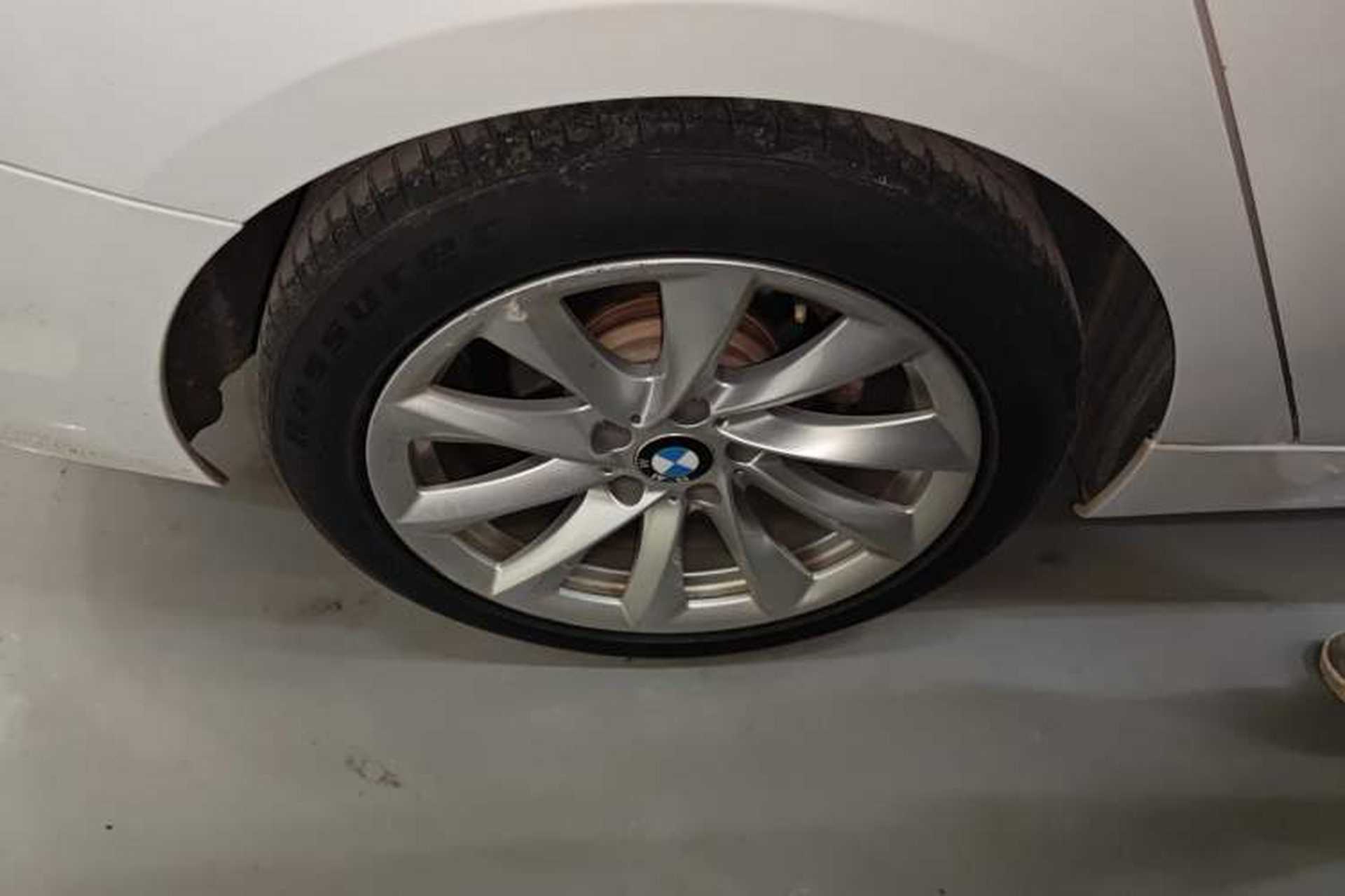 Used BMW 3 Series GT 2018 320i Sport Edition Right Rear Wheel Hub