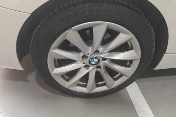 Used BMW 3 Series GT 2018 320i Sport Edition Right Rear Wheel Hub