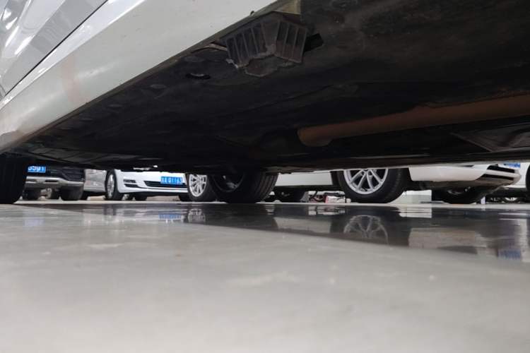 Used BMW 3 Series GT 2018 320i M Sport Edition Right Side Sill