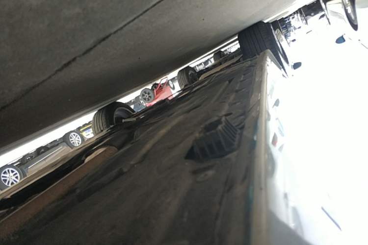 Used BMW 3 Series GT 2018 320i Sport Edition Right Side Sill