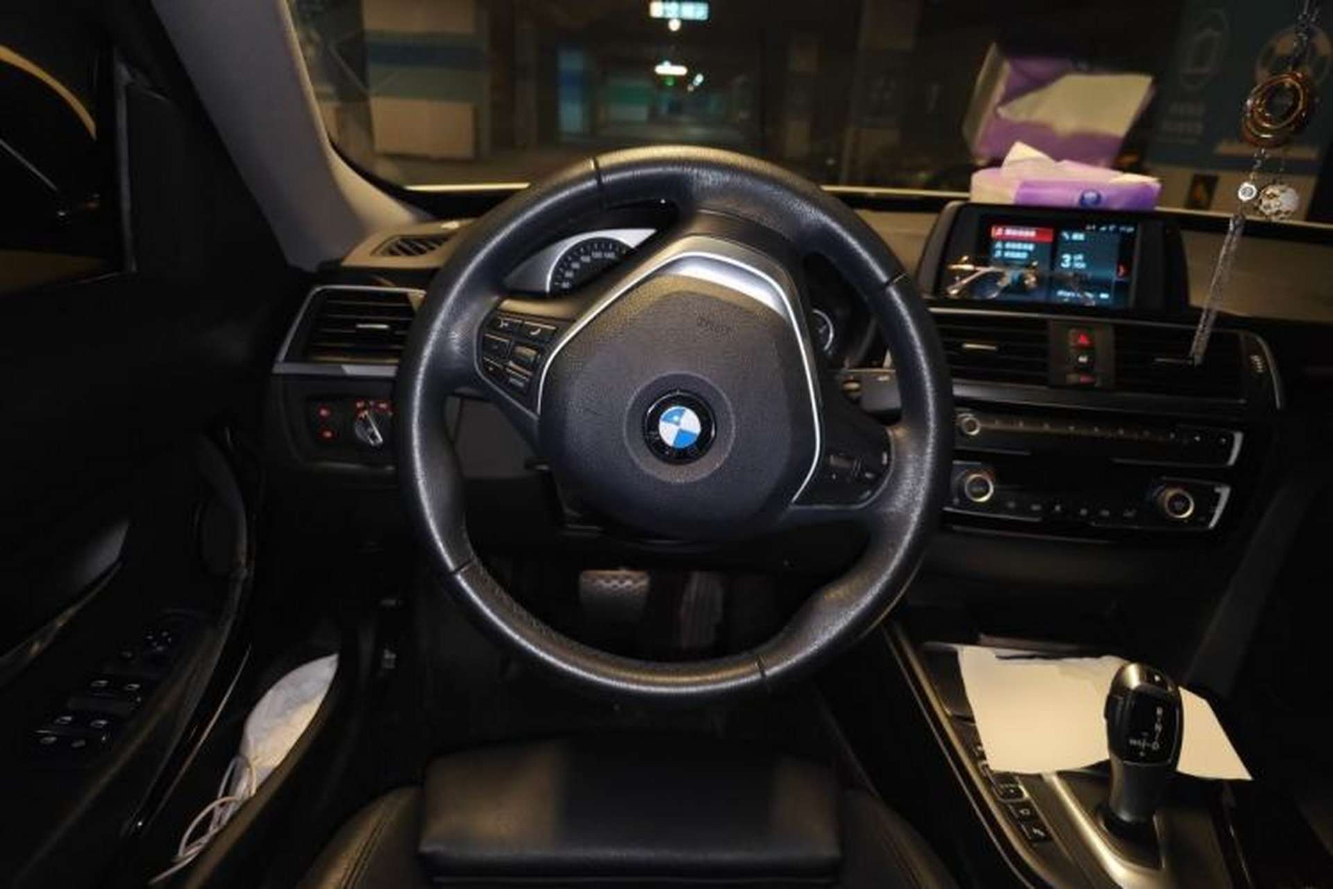 Used BMW 3 Series GT 2018 320i Sport Edition Steering Wheel