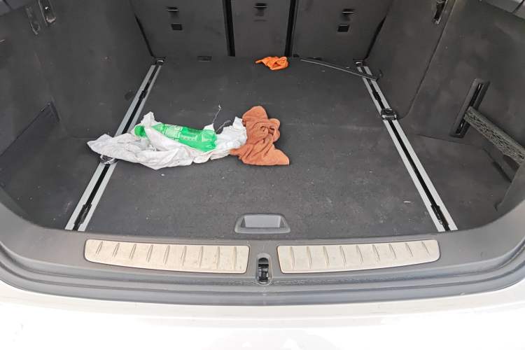 Used BMW 3 Series GT 2018 320i Sport Edition Trunk