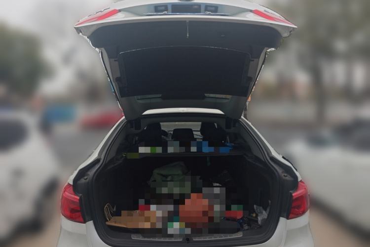 Used BMW 3 Series GT 2018 320i Sport Edition Trunk