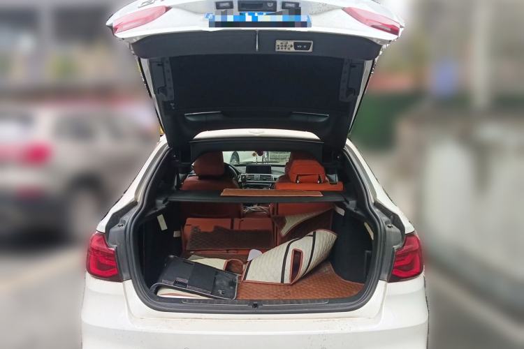 Used BMW 3 Series GT 2018 320i Sport Edition Trunk