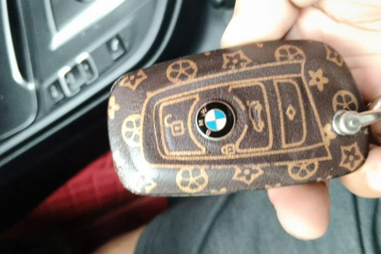 Used BMW 3 Series GT 2018 320i Sport Edition Vehicle Key