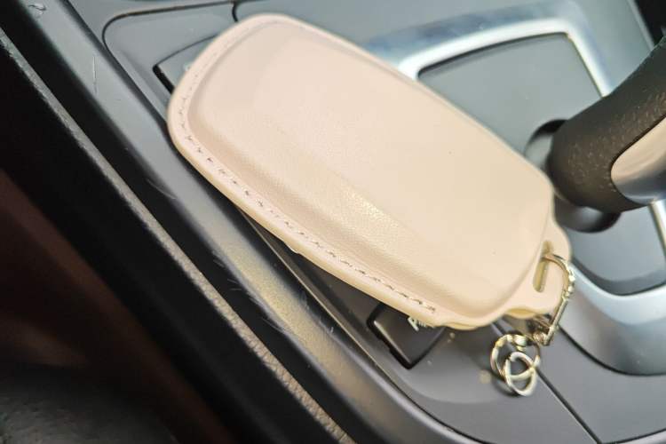 Used BMW 3 Series GT 2018 320i Sport Edition Vehicle Key